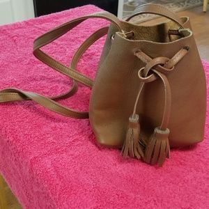 Shaffer Leather Crossbody bag